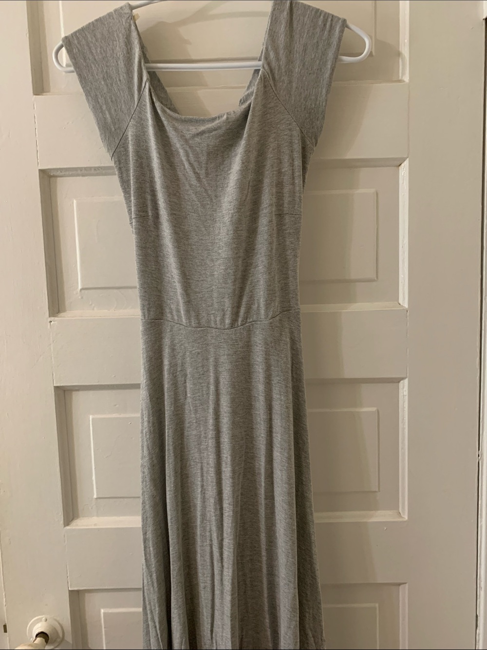 Lush Grey Scoop-Neck Maxi Dress with Cap Sleeves